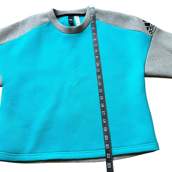 Adidas Ladies XS ZNE SS Crew Rec Sweatshirt Short Sleeve Training Shirt Blue 4-6 - Picture 6 of 8